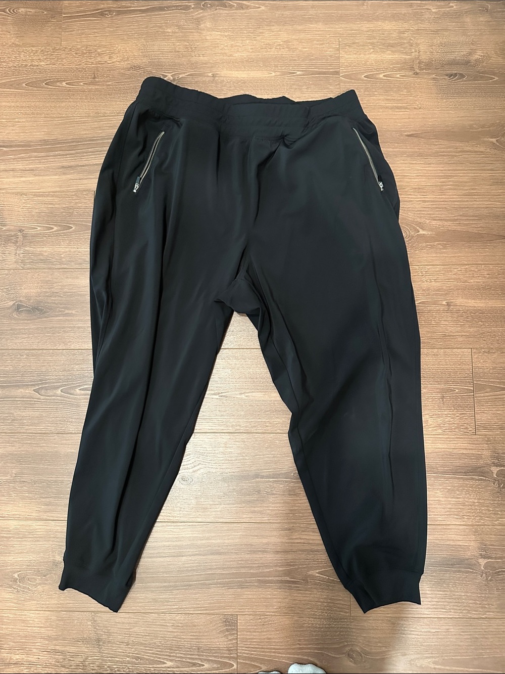 LIVI black joggers